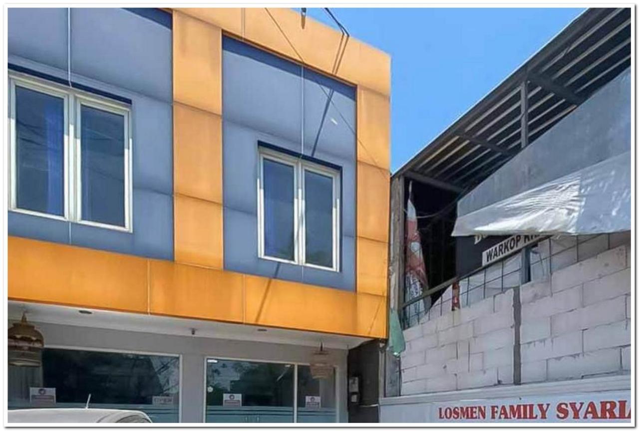 Losmen Family Syariah Bypass Juanda Mitra Reddoorz Brebek Buitenkant foto