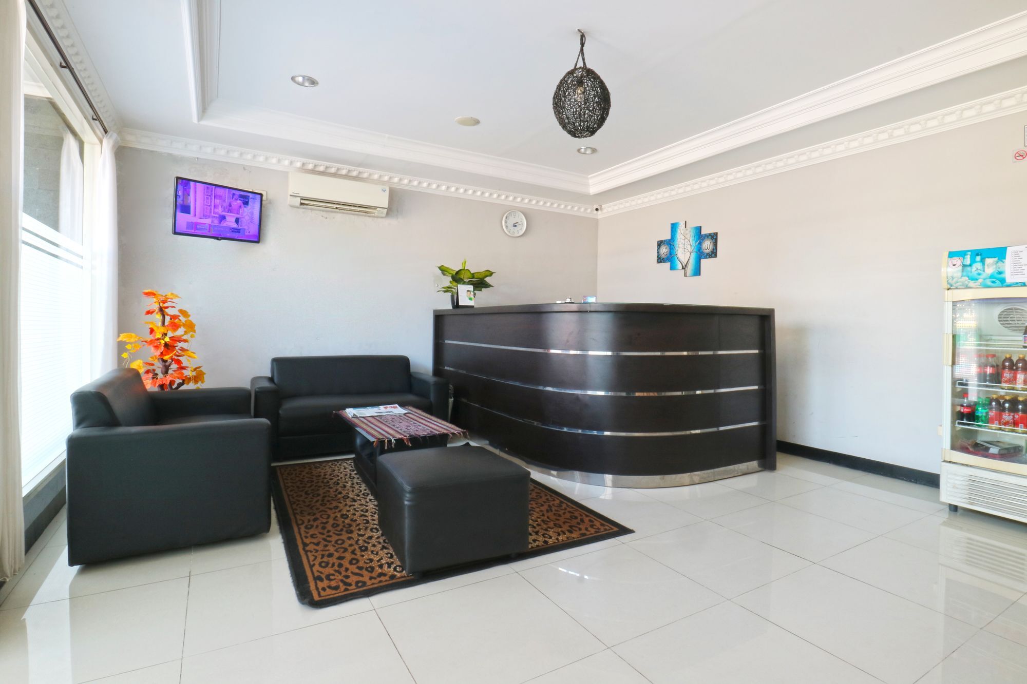 Losmen Family Syariah Bypass Juanda Mitra Reddoorz Brebek Buitenkant foto